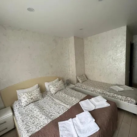 Lime 3* Kyiv
